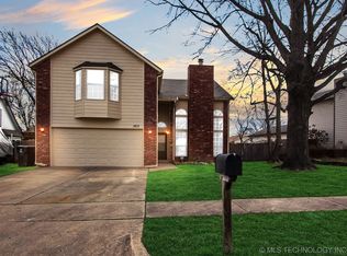 1613 S Aster Ave, Broken Arrow, OK 74012