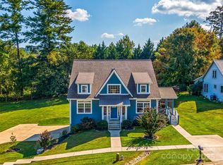 10 Warbler Dr, Fletcher, NC 28732