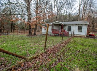 410 N Sand Branch Rd, Mount Hope, WV 25880