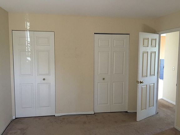 4th image of 6020 Oakwood Dr APT 3B