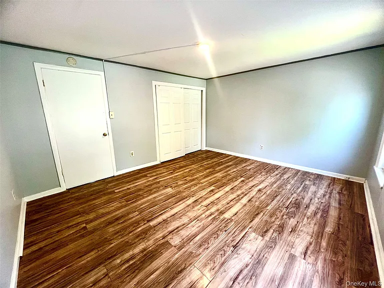 25 W Main St — Photo 9