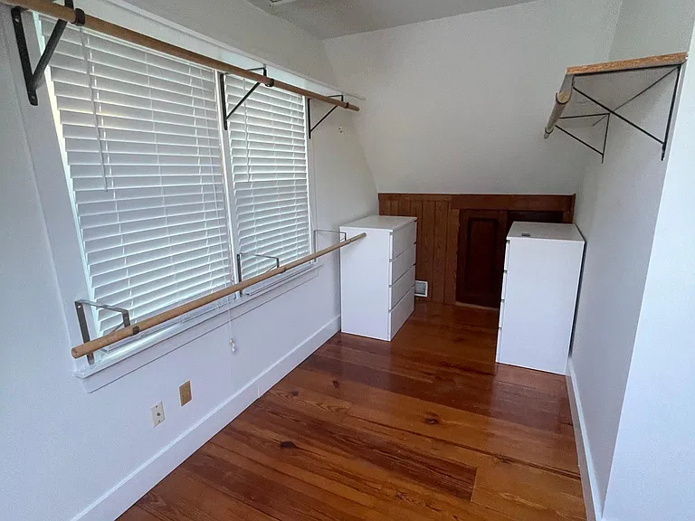 2917 Ion Ave — Photo 16