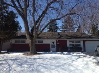 5901 E Benalex Dr, Toledo, OH 43612