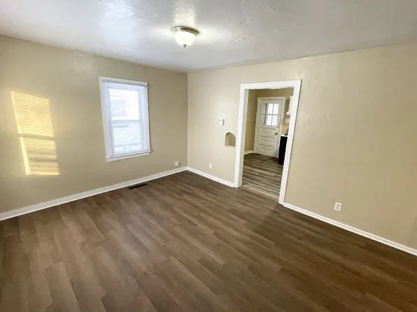 1632 W 17th St, Anderson, IN 46016