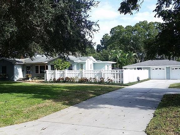 2nd image of 5121 19th St N