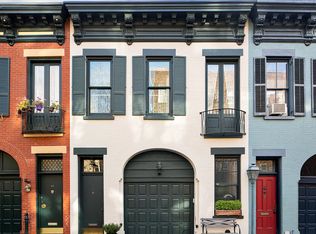 32 College Pl, Brooklyn, NY 11201