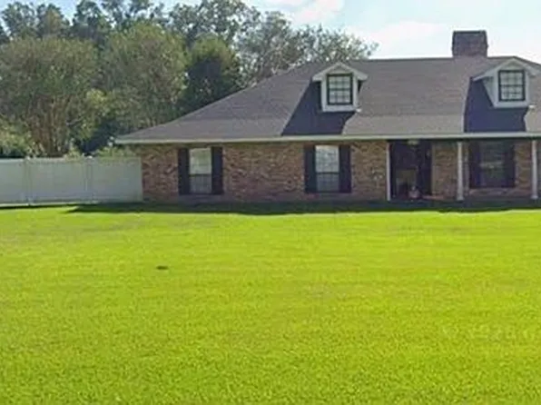 105 Highway 1000, Belle Rose, LA 70341