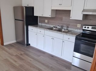 10 Mount Pleasant St #D, Biddeford, ME 04005