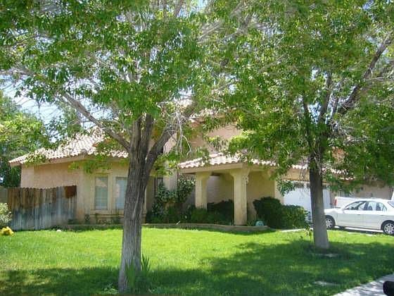 1st image of 44224 Gillan Ave