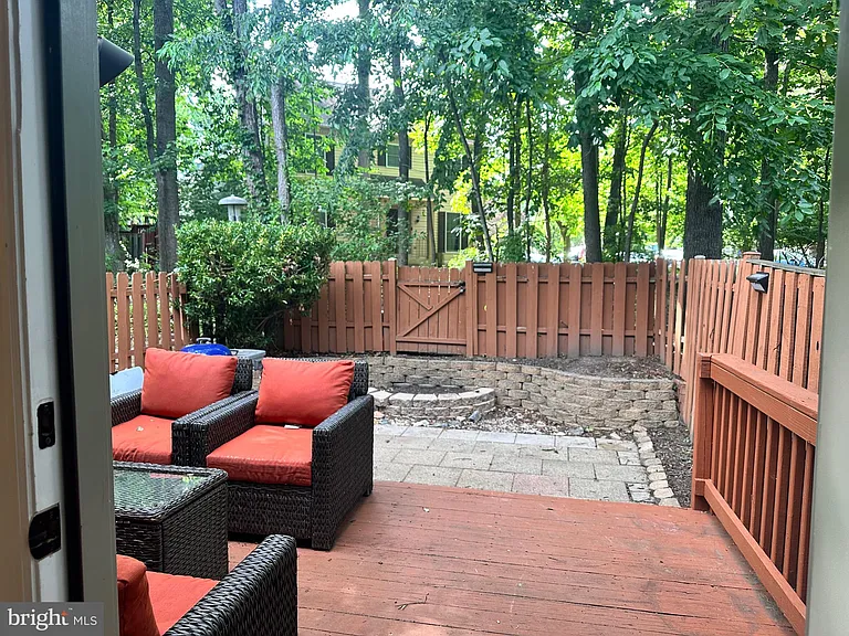 7535 Elioak Ter — Photo 33