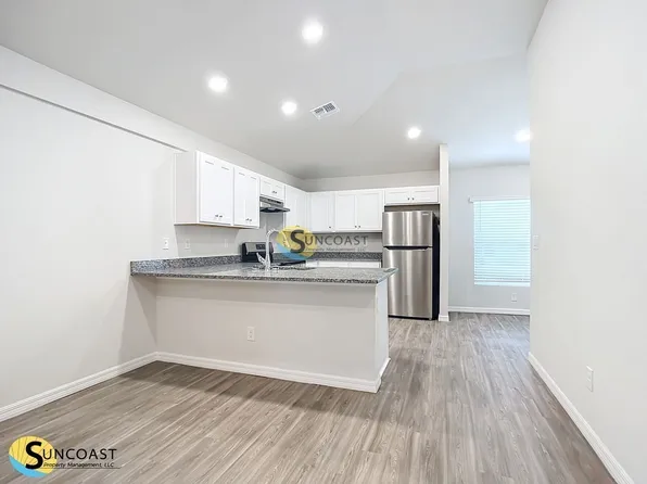 15581 Chamberlain Blvd, Pt Charlotte, FL 33953