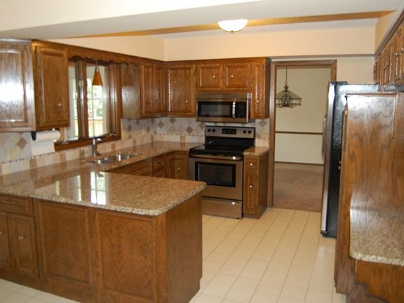 Kitchen 1