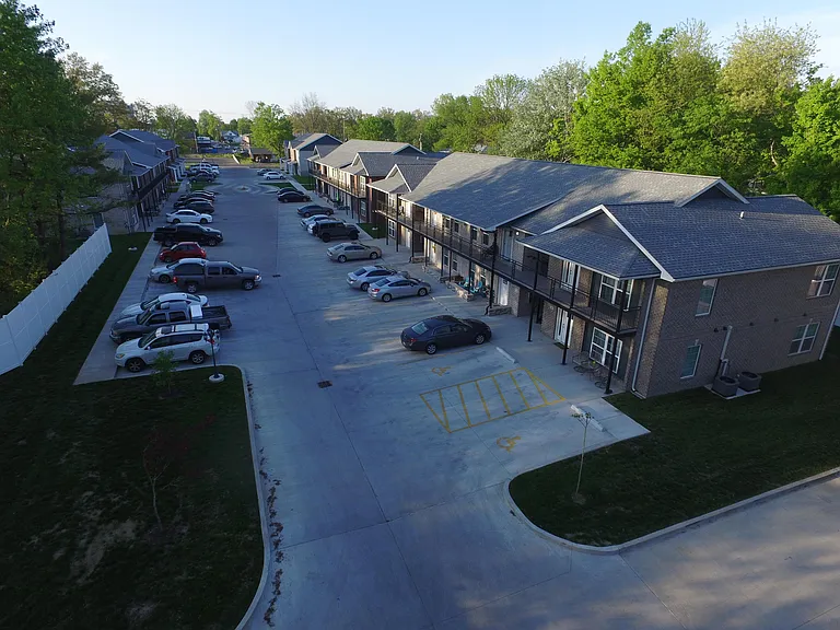 1407 Poplar St — Photo 14