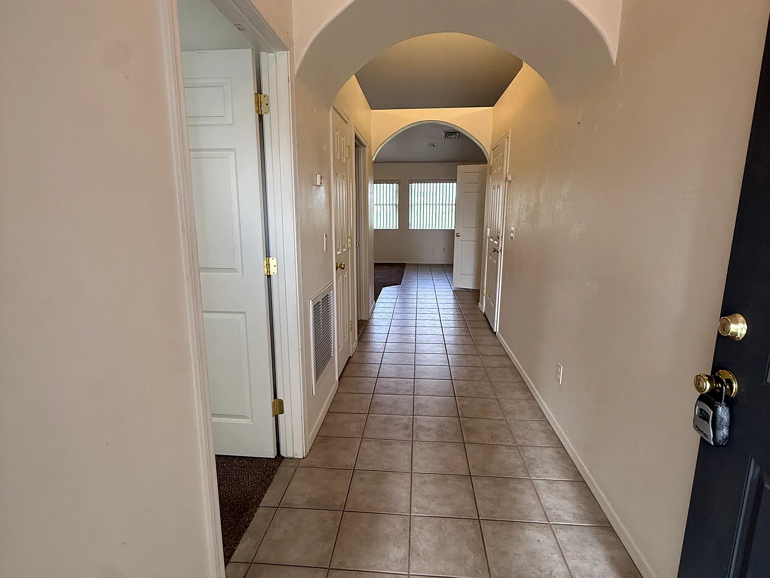 1 bed, 1629 sqft, $1,150 — Photo 2