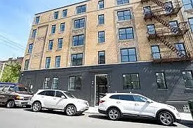 234 51st St #403