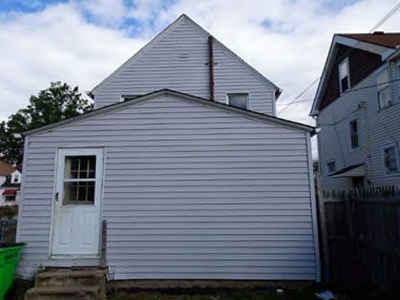 2nd image of 20798 Goller Ave