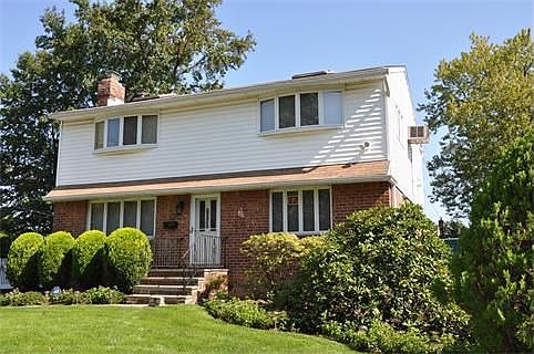 1st image of 29 Linden St