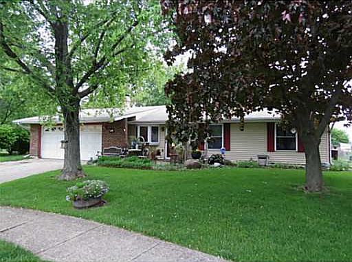 1st image of 16 Osage Ct