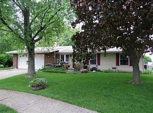 16 Osage Ct, Tipp City, OH 45371