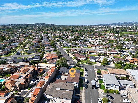 2nd image of 114 Juniper St