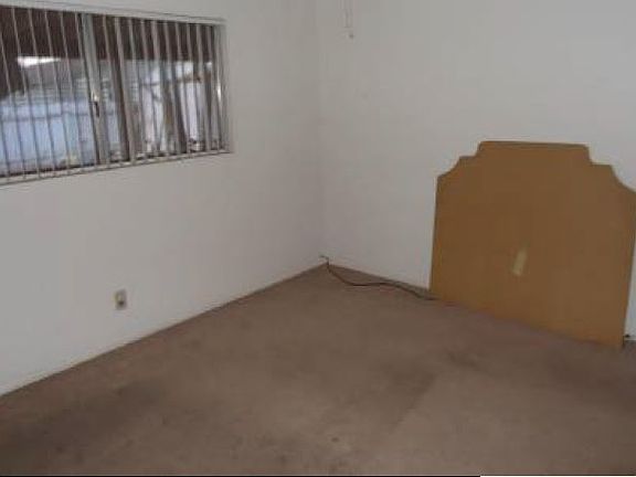 3rd image of 2078 Avenida Olivos