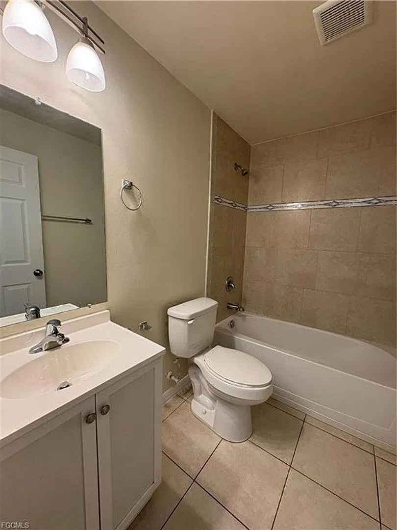 Duplex for rent! — Photo 2