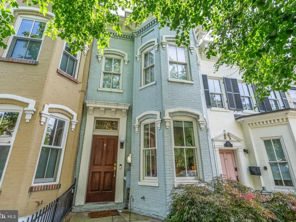 127 D St SE, Washington, DC 20003