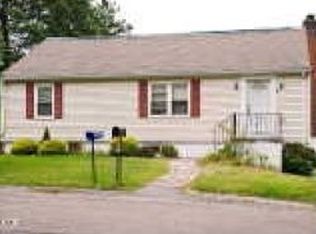 90 Grenelle St, Bridgeport, CT 06606