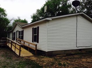 10211 S River Park Rd, Sedgwick, KS 67135