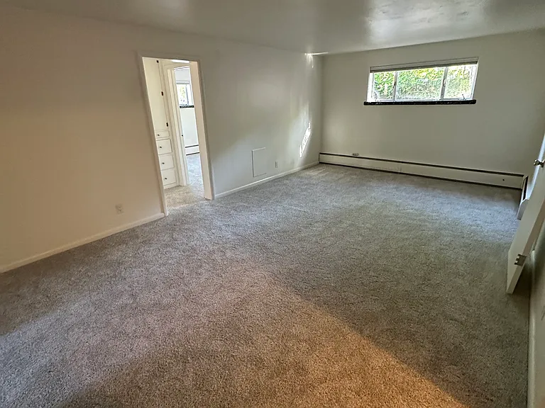 390 E 12th St #5 — Photo 5