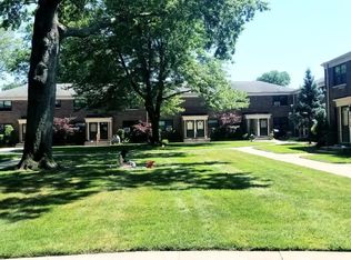 74-29 220th St #1, Oakland Gardens, NY 11364