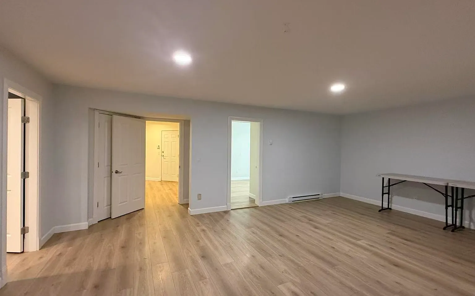 2 bed, 1400 sqft, $1,800 — Photo 3