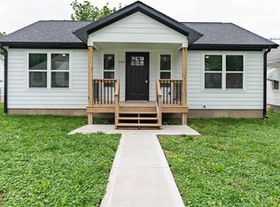 704 E 16th St, Sedalia, MO 65301