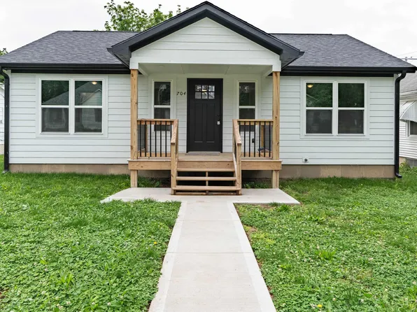 704 E 16th St, Sedalia, MO 65301