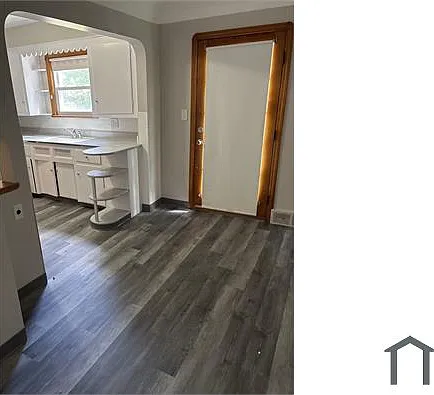 4 bed, $2,100 — Photo 4