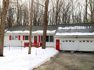 31 Mann Rd, Ballston Spa, NY 12020