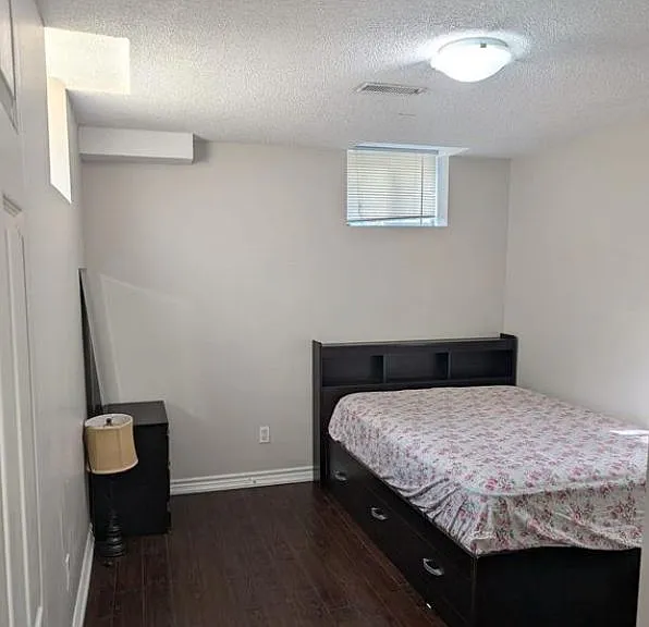 226 Saint Joan Of Arc Ave #BASEMENT — Photo 16