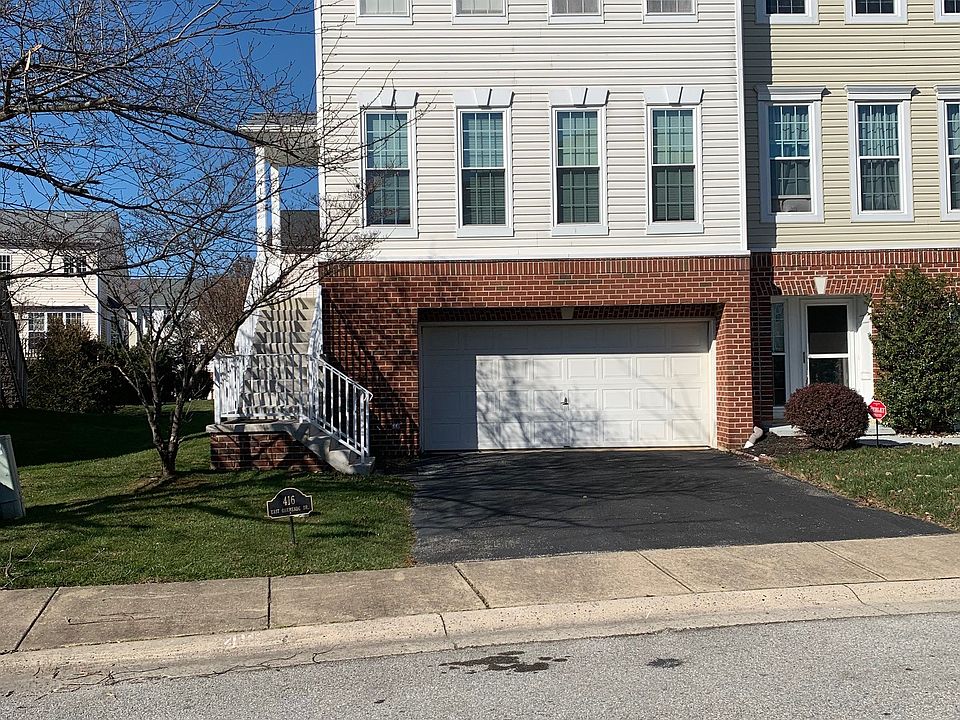 1st image of 416 E Oakmeade Dr