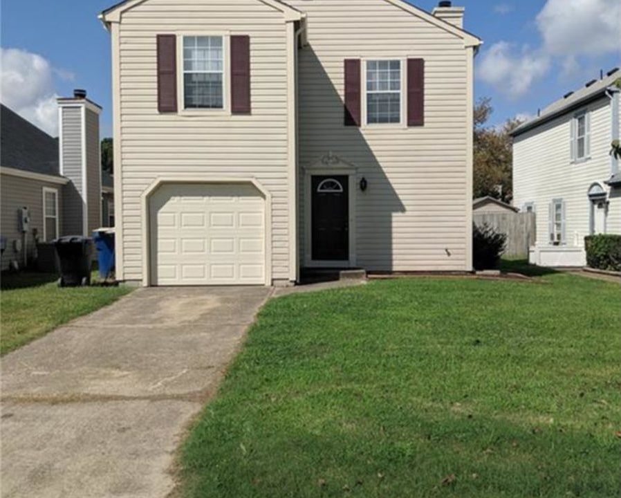 1st image of 5408 Glenville Cir