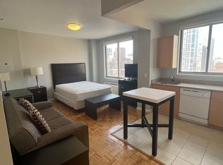 556 3rd Ave APT 1705, New York, NY 10016