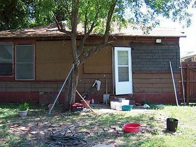 2nd image of 2311 N Carroll Ave