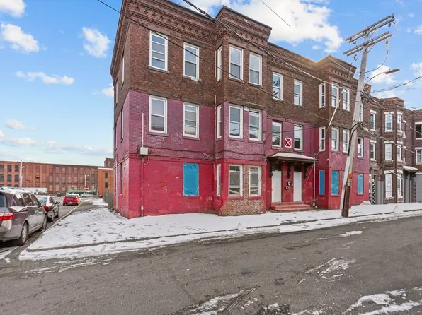 74-76 Newton St, Holyoke, MA 01040