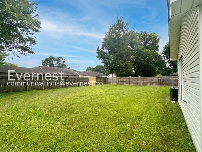 7127 Markim Dr — Photo 20