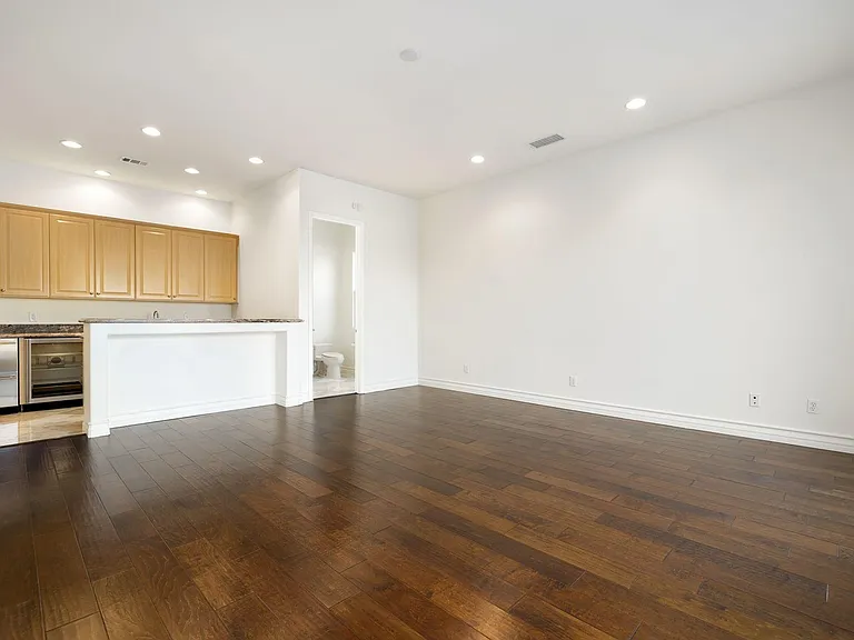 5 Chopin Ct — Photo 6