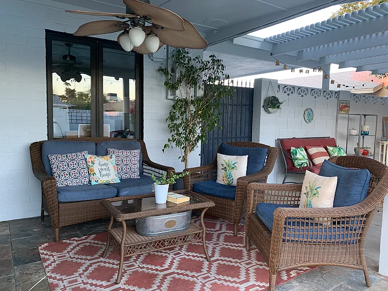 1019 E Manhatton Dr — Photo 10