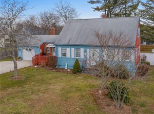 5 Prenda Ln, Bristol, RI 02809