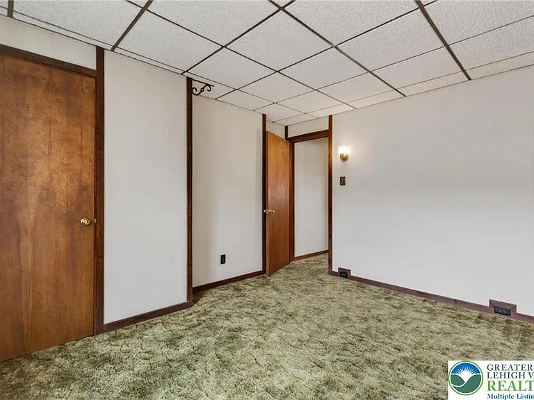 216 W Bertsch St — Photo 9