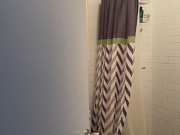 2nd image of 5514 Van Cleef St Floor 2