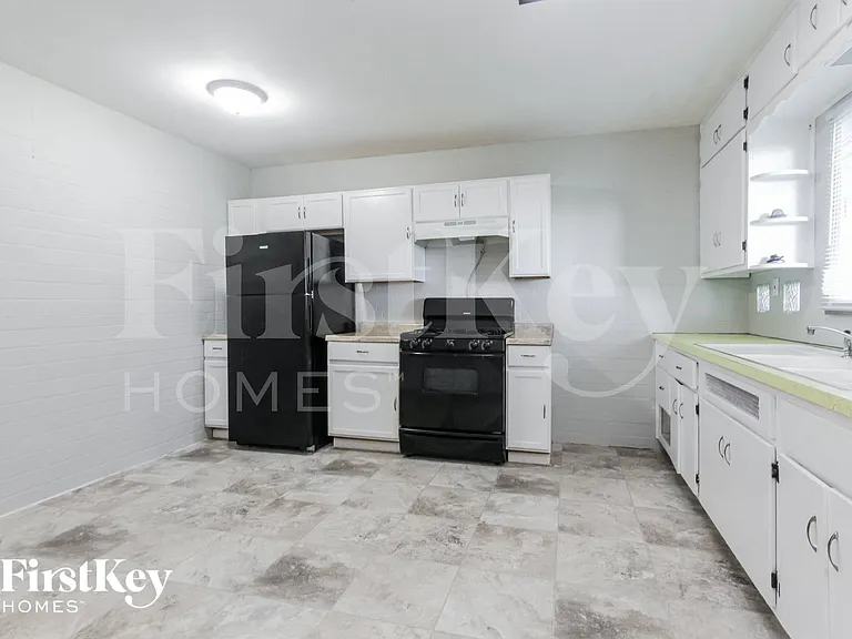 5412 E Edgewood Ave — Photo 6