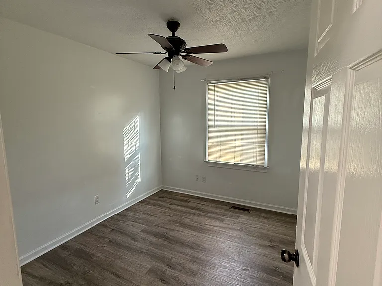 6352 W Donnagail Dr — Photo 7